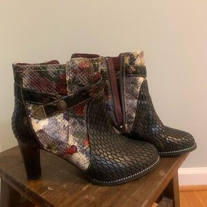 L’artise spring step designer boots, size 39 (8).